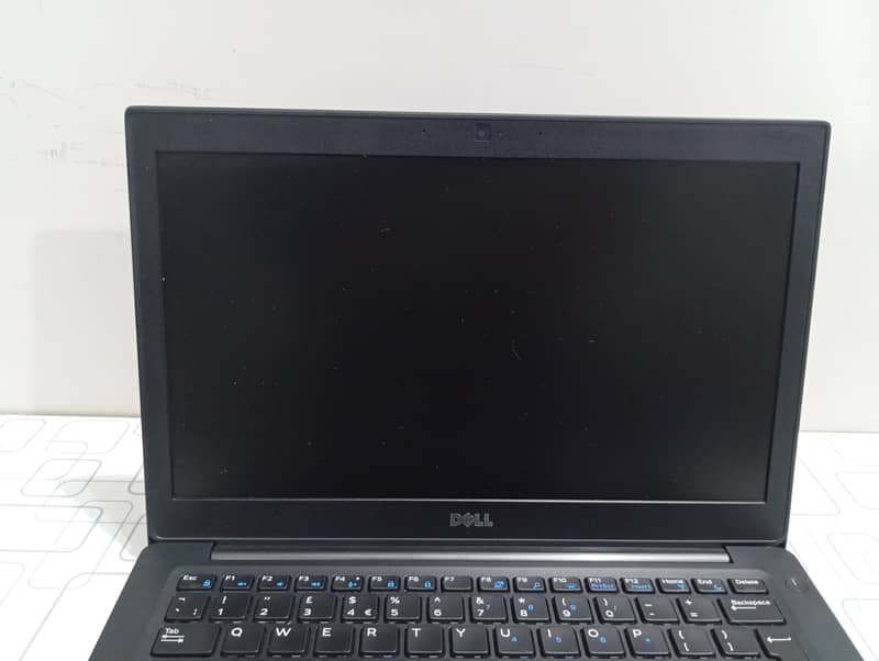 Dell Latitude 7280/Core i5 6th Gen/8GB RAM 128GB SSD/12.5′′ HD LED 0