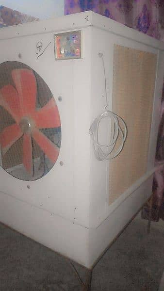 new electric fan condition 10/10 urgent for sale what app 03219561295 3