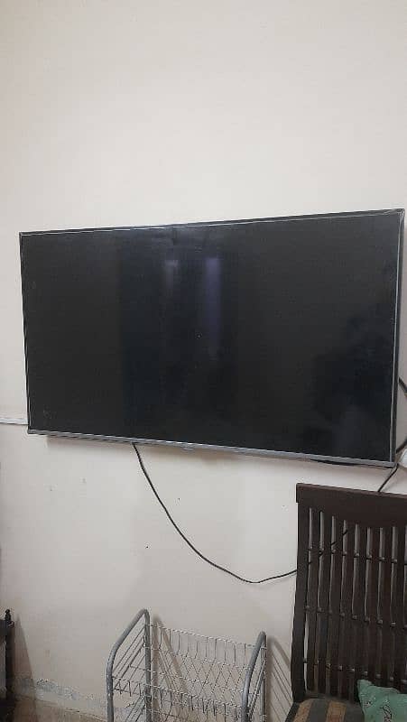 SAMSUNG 42 INCH LED 5