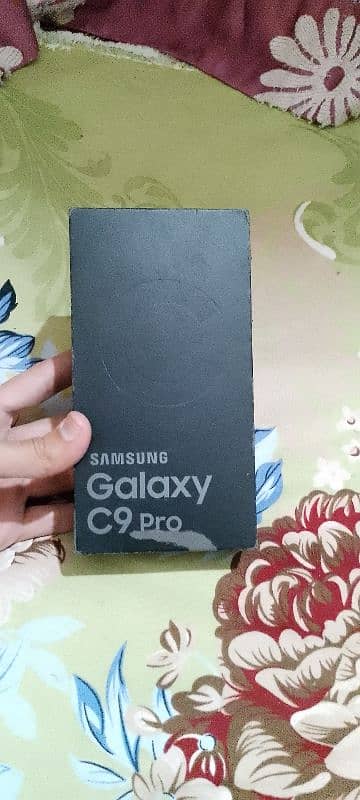 Samsung Galaxy C9 Pro 6/64 6