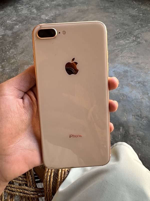 Iphone 8 plus 1