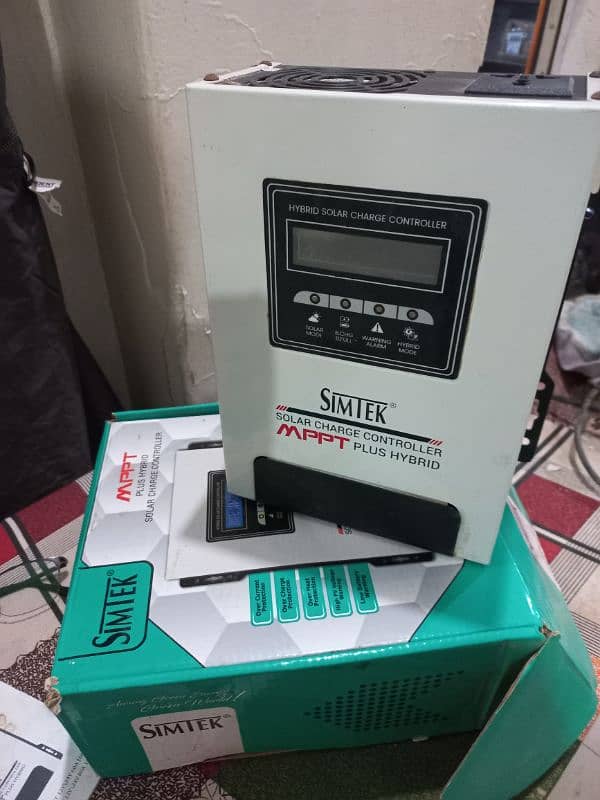 simptek MPPT CHARGE CONTROLLER 4