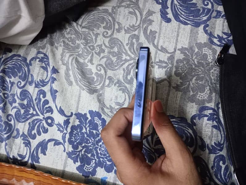 Tecno Camon 20 with Box 5