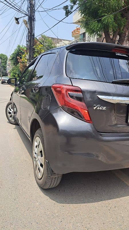 Toyota Vitz 2015 5