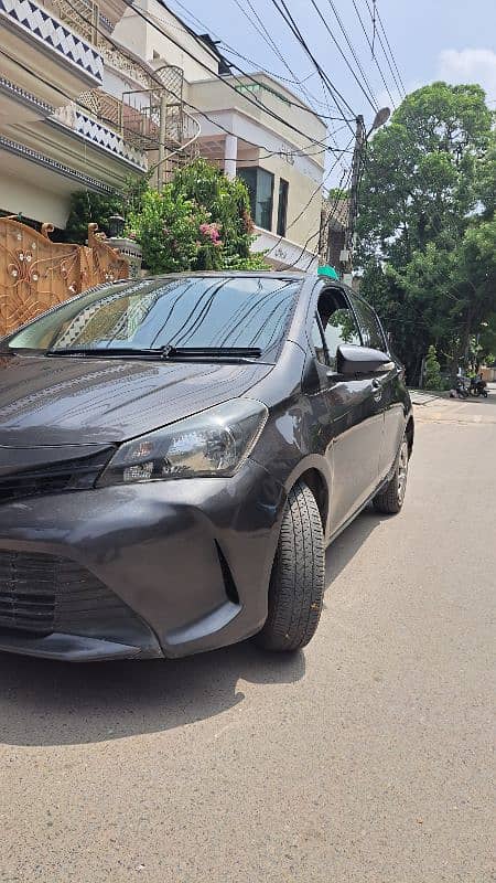 Toyota Vitz 2015 7