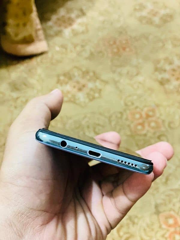 VIVO S1 3