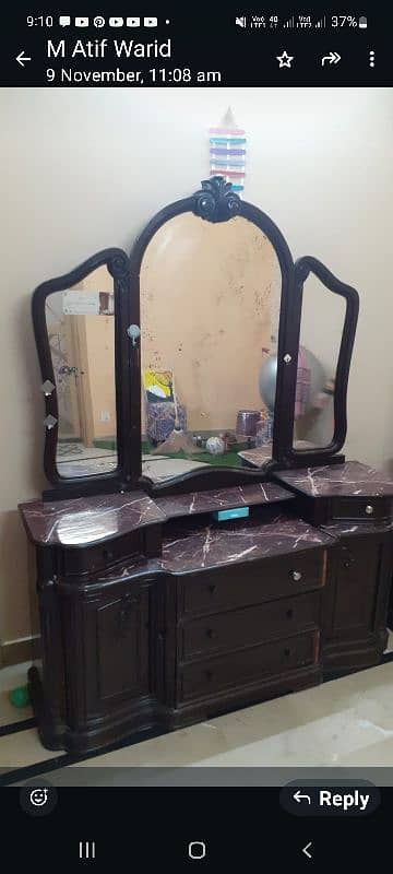 wooden dressing table 0