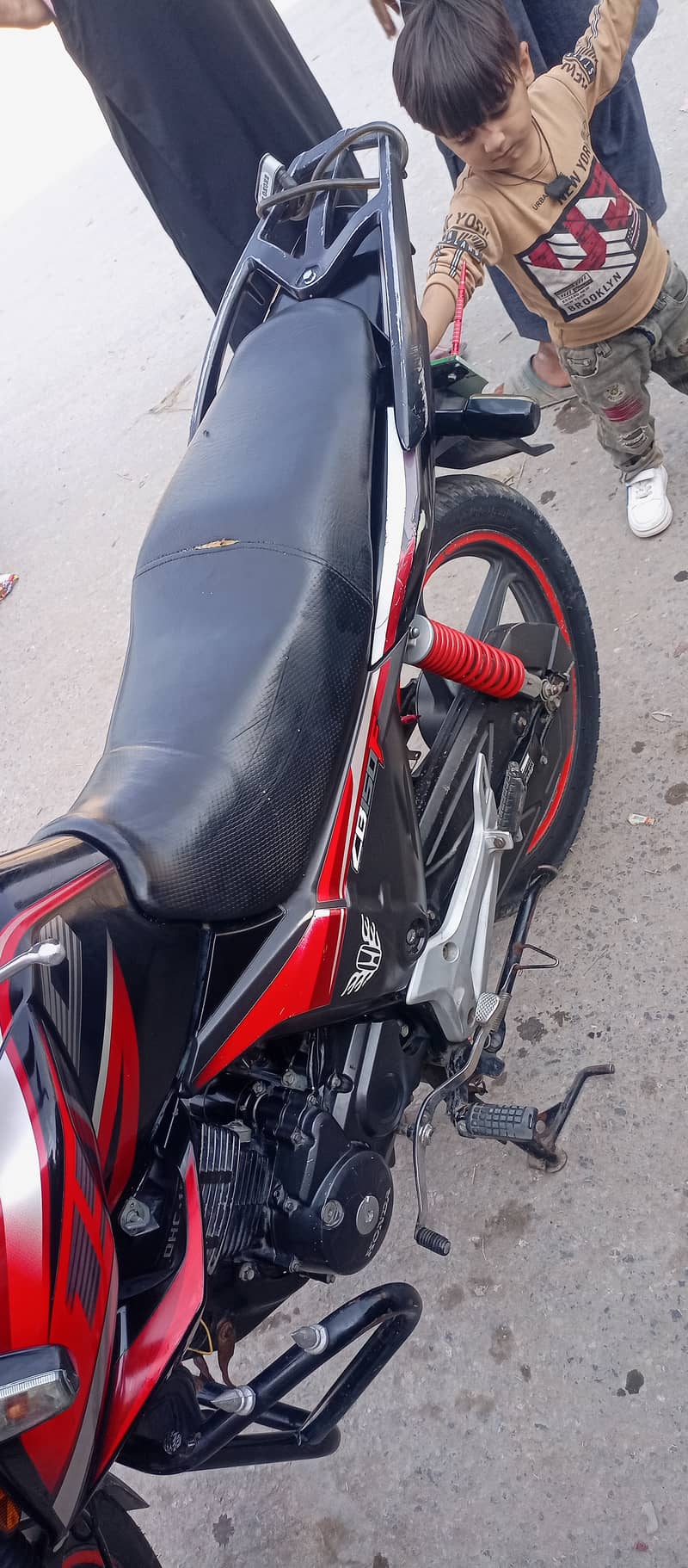 Honda 150f 2018 model 0