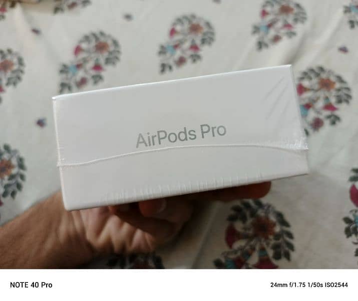 Airpods Pro ( 2 Generation) Brand New 3