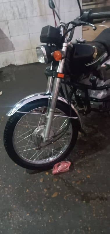 Honda 125 special addition 2022-23 model Karachi number 2