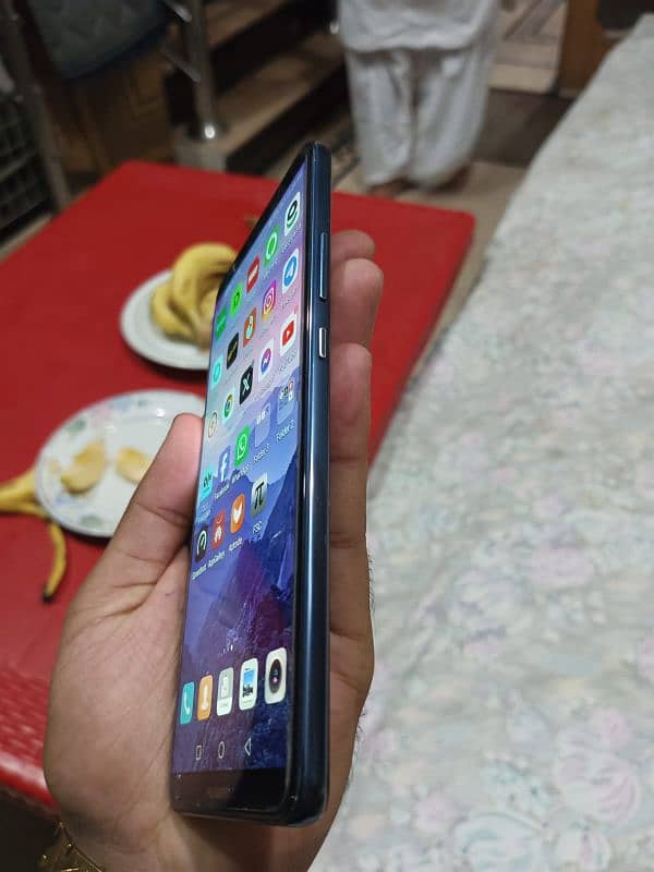 Huawei mate 10 pro  genuine 1