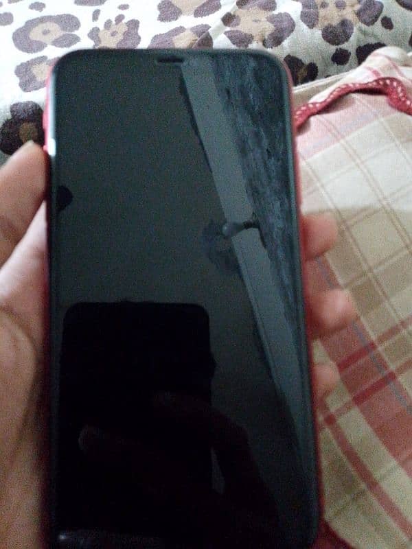 iphone 11 Non Pta 10/10 Condition Battery Health 83% 6