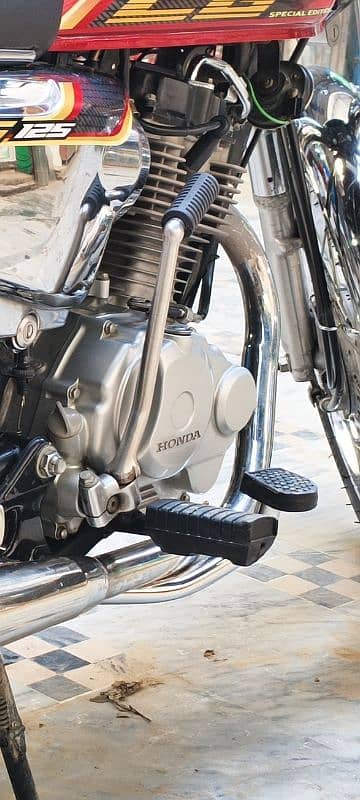 2022 model 125 Honda self start 6