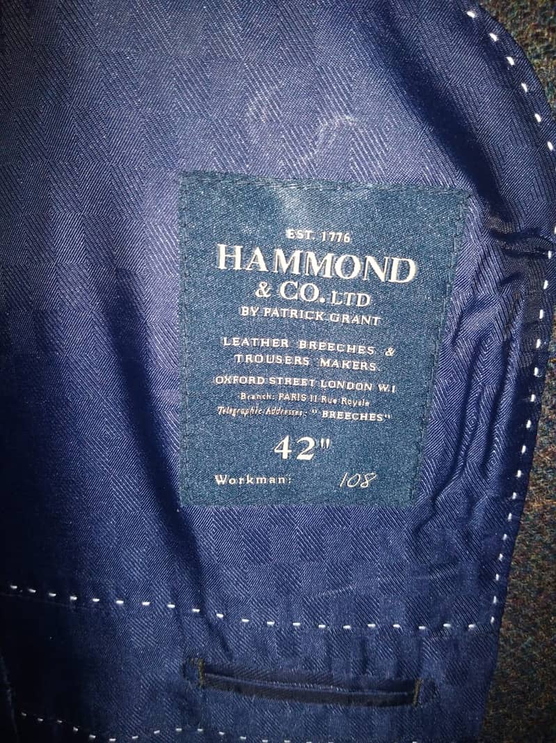 International branded Coat 5