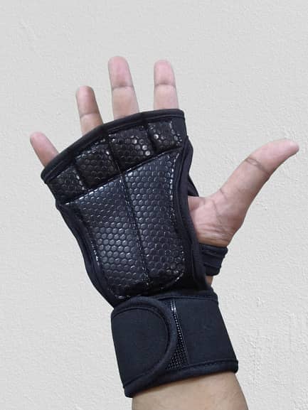 Weight Lifting Workout Gloves with Built-in Wrist Wraps 2