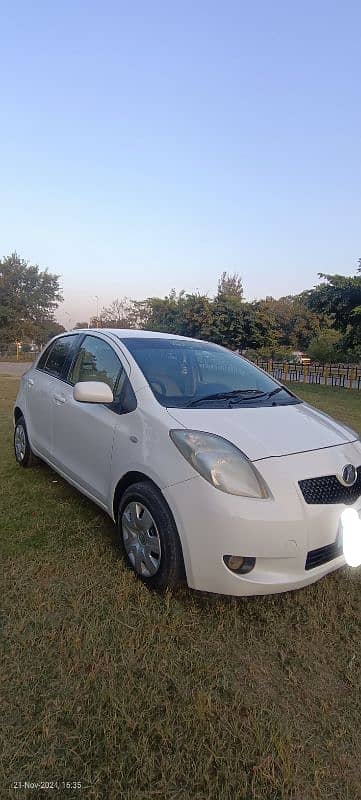 Toyota Vitz 2007 1000 cc 2