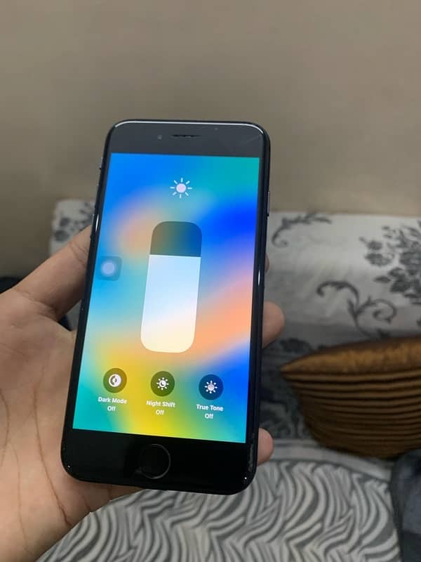 i phone 8 64gb pta approved urgent sale 3