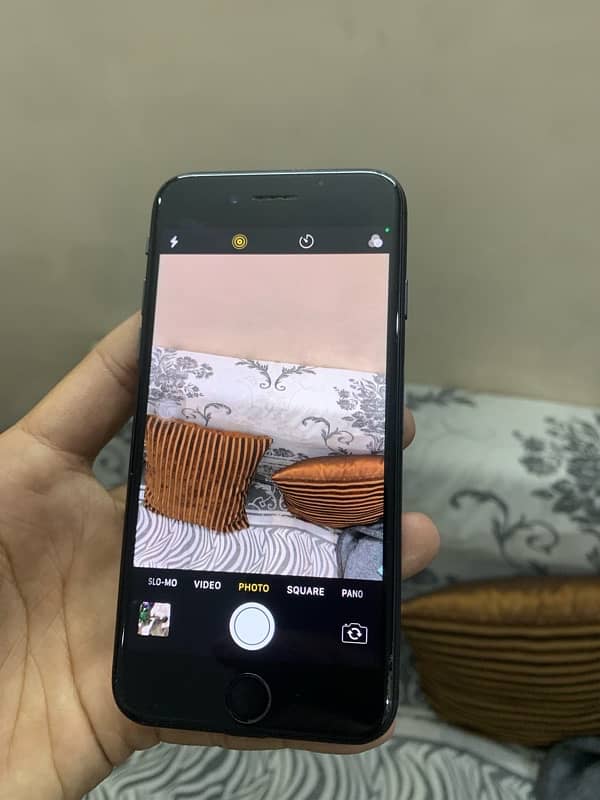 i phone 8 64gb pta approved urgent sale 4