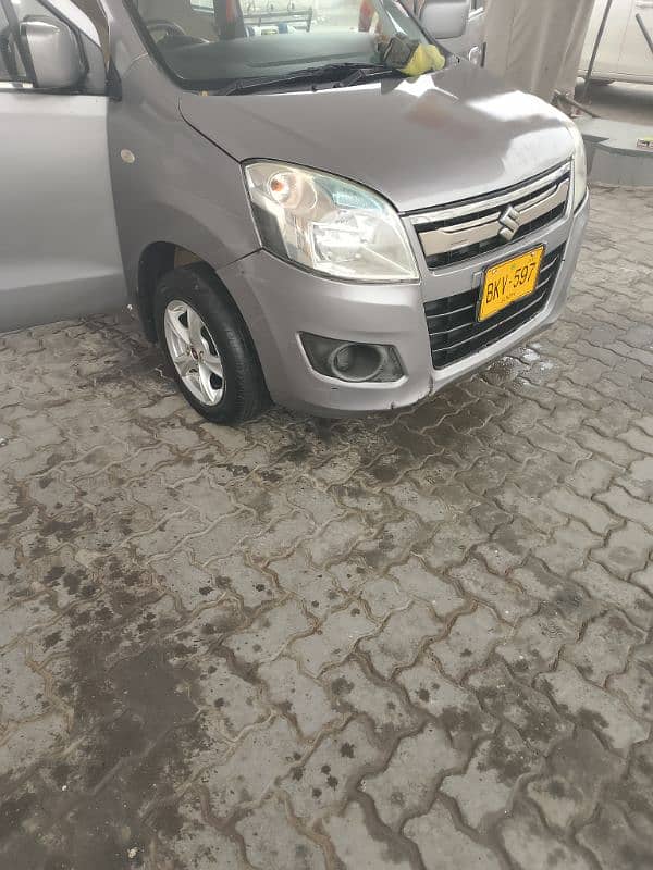 Suzuki Wagon R 2017 VXL 11