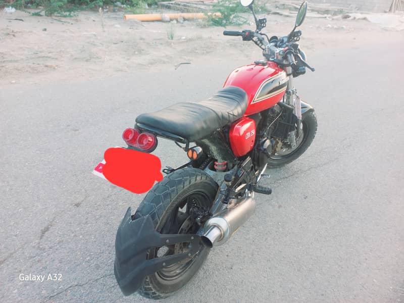 Honda CBX 250CC 2