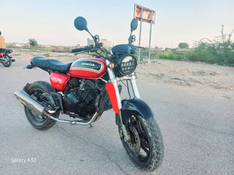 Honda CBX 250CC 5