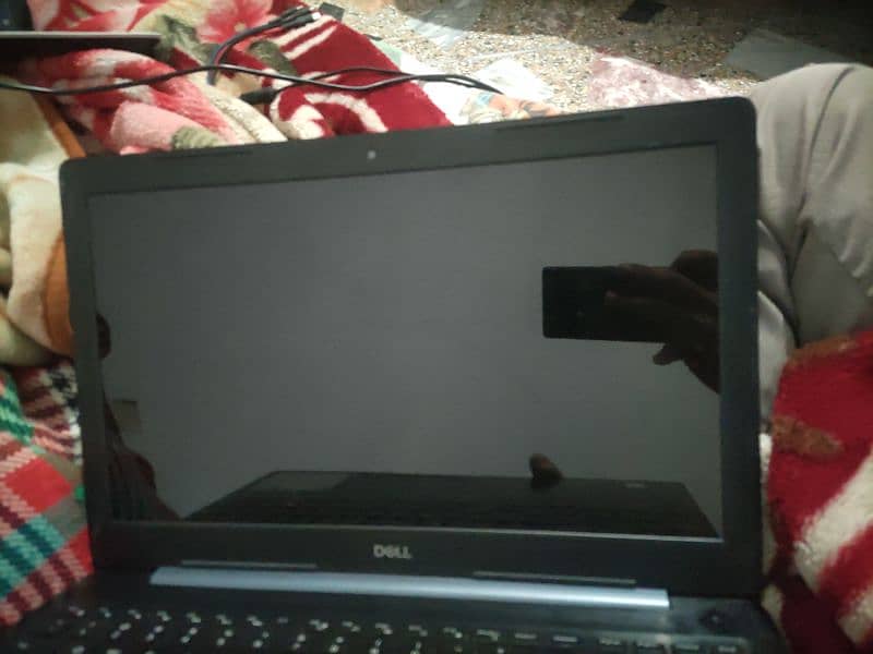 Dell Inspiron 15 5000 7