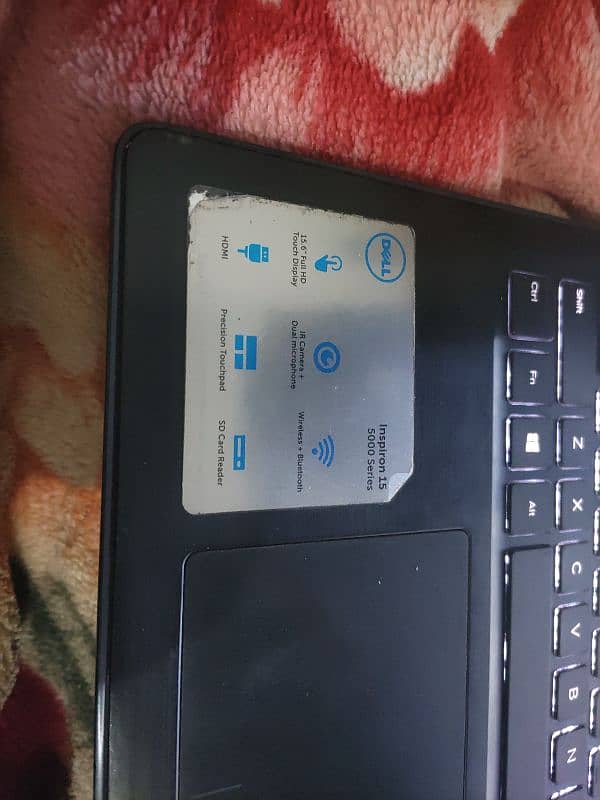 Dell Inspiron 15 5000 9