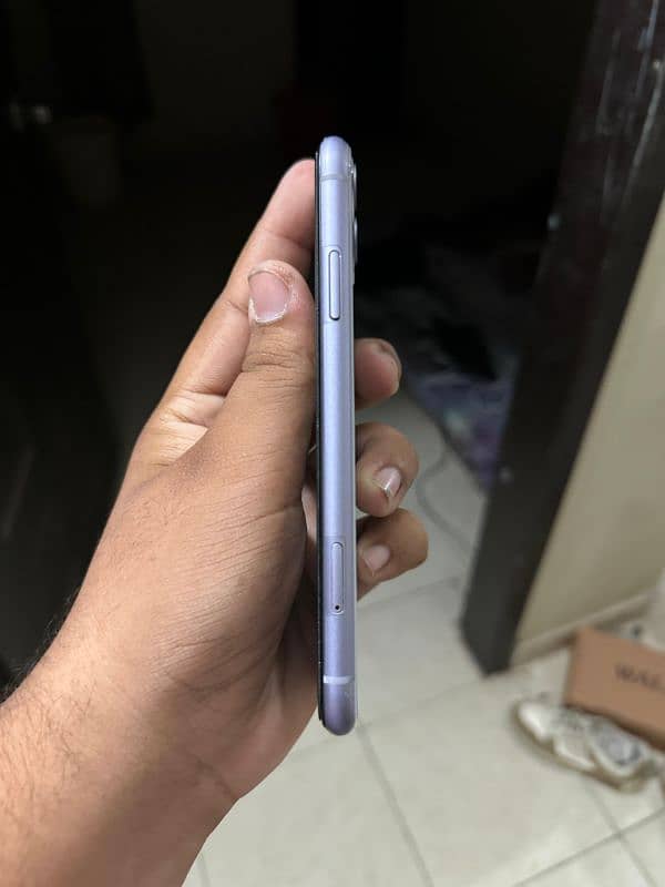 iphone 11 jv 64GB selling 1