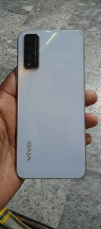 Vivo y20i 1