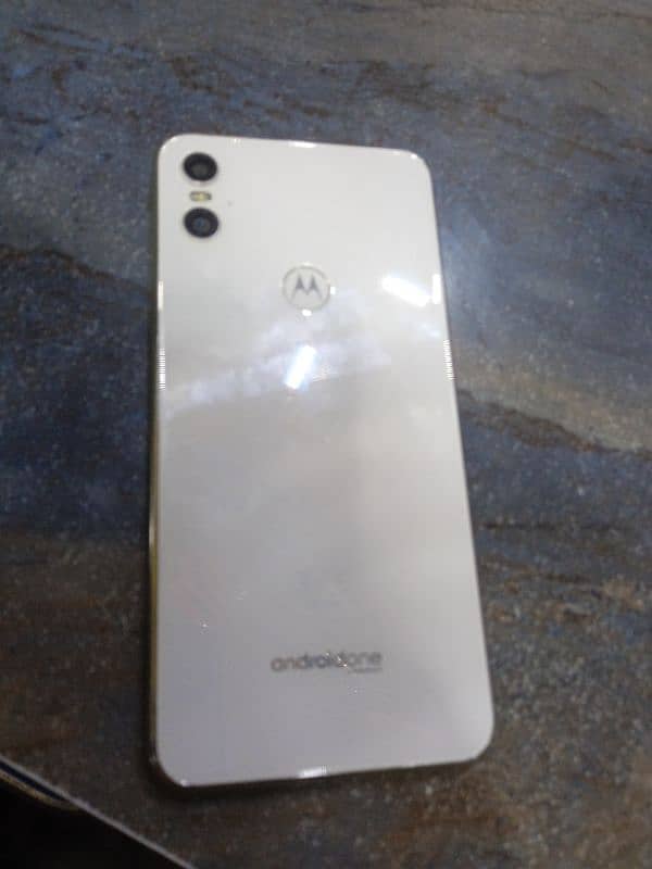 Motorola one p 30 play PTA APPROVED. 2