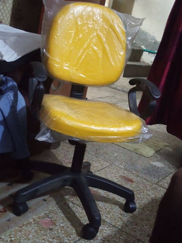 office chairs / revolving chair / repairing chairs / reception chair 11