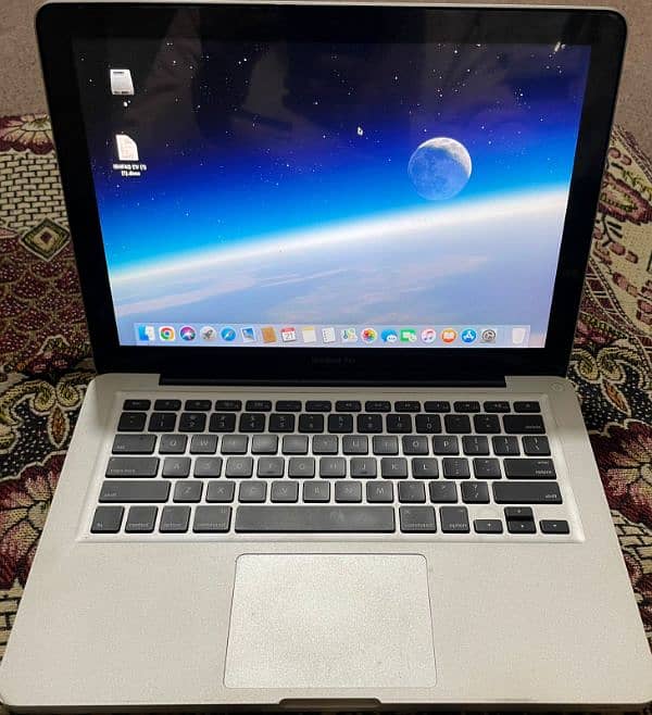 MacBook Pro 2012 -4GB RAM 250GB SSD, Excellent Condition, With Charger 1