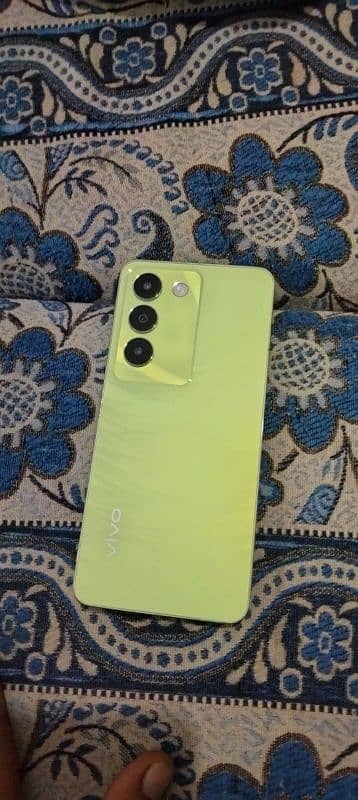 vivo y100 5 month used 0