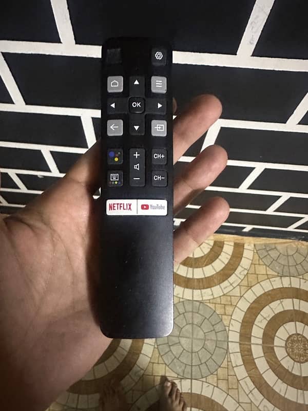 TCL LED TV 3