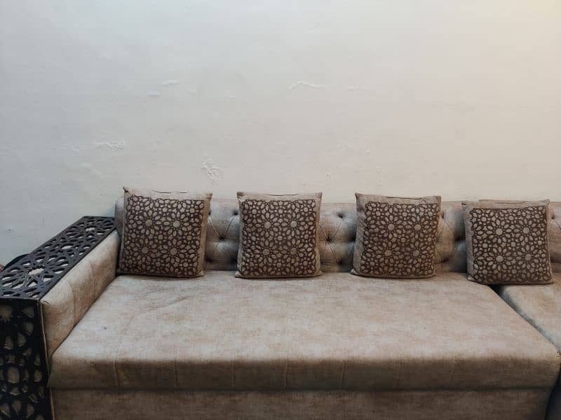 L Shaped Sofa 1