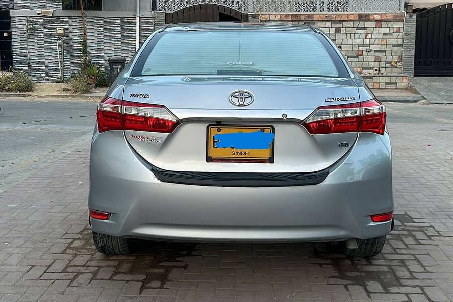 Toyota Corolla GLI 2014 4