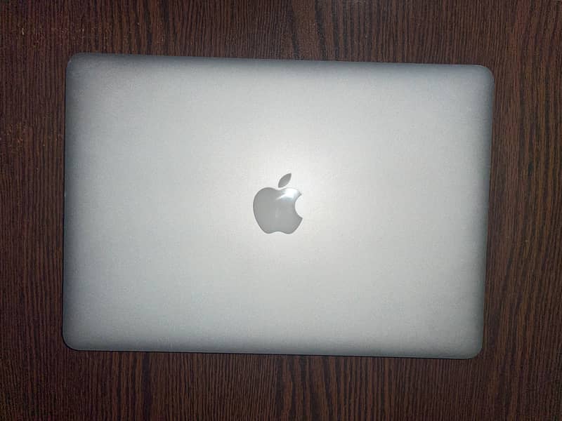 MacBook Air 13 (New) Total Genuine 10/10 0