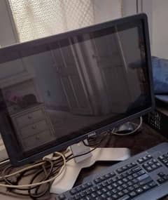 Dell 19 Inch LCD Wide Monitor - Spotless scratch less