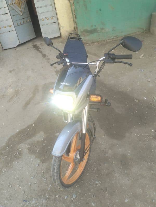 Honda dream 70 special edition 15