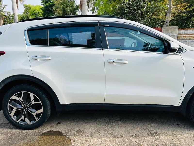 KIA Sportage 2019 12