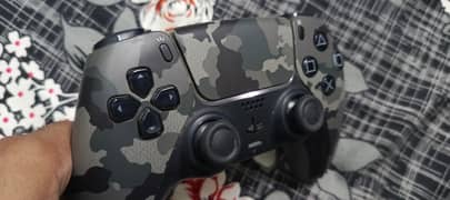 Sony PlayStation 5 – DualSense Wireless Controller – Gray Camouflage