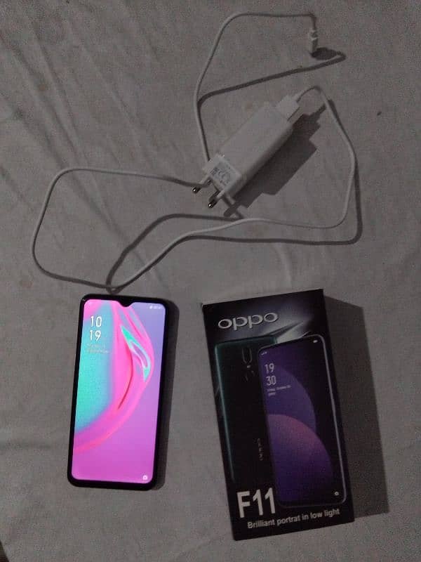 oppo F11 8.256 4