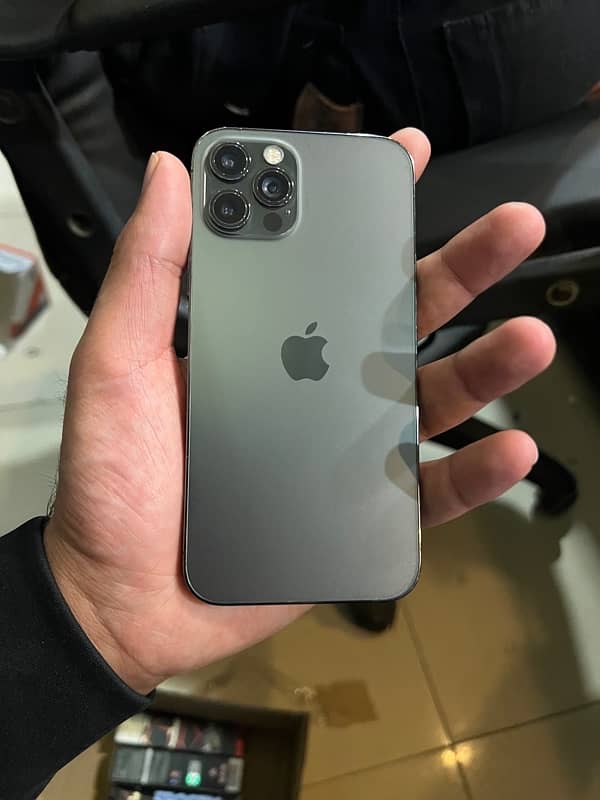 IPhone 12 pro 0