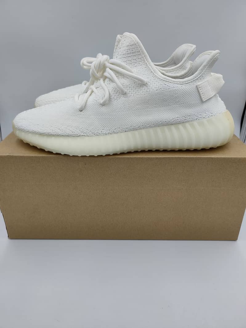 Yeezy 350 shoe 7 size 0