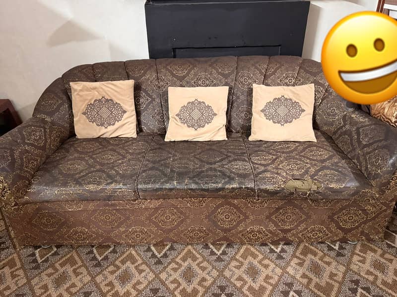 5 seater sofa set with cushions 0