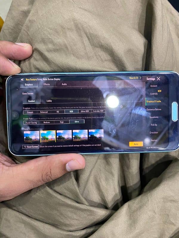 Aquas R2 Gaming mobile 2