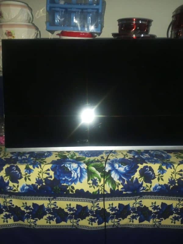 orient LED TV 52 inch for sale. 03039424849 3