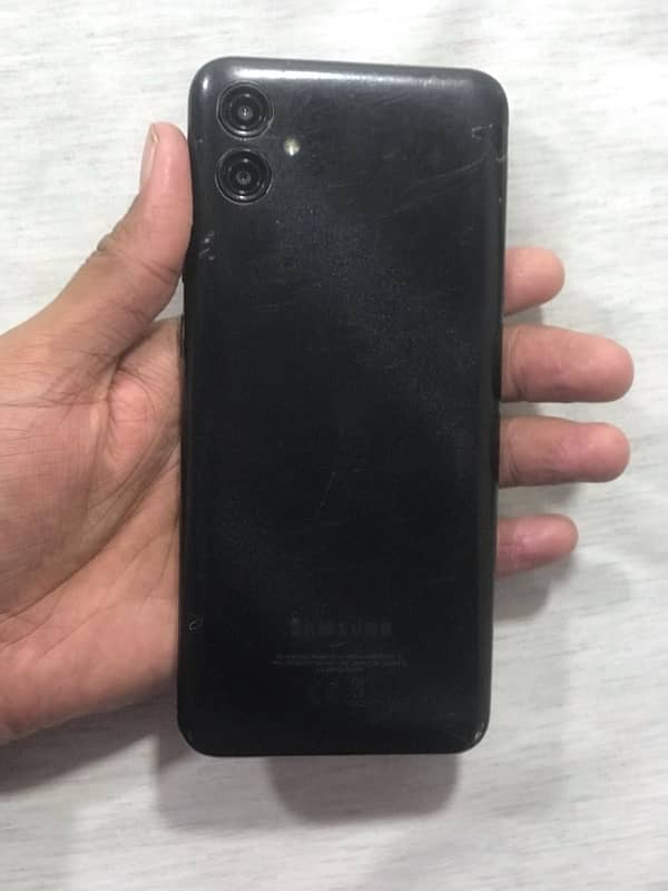 Samsung galaxy a04e 3/64 1 month used  ha 1