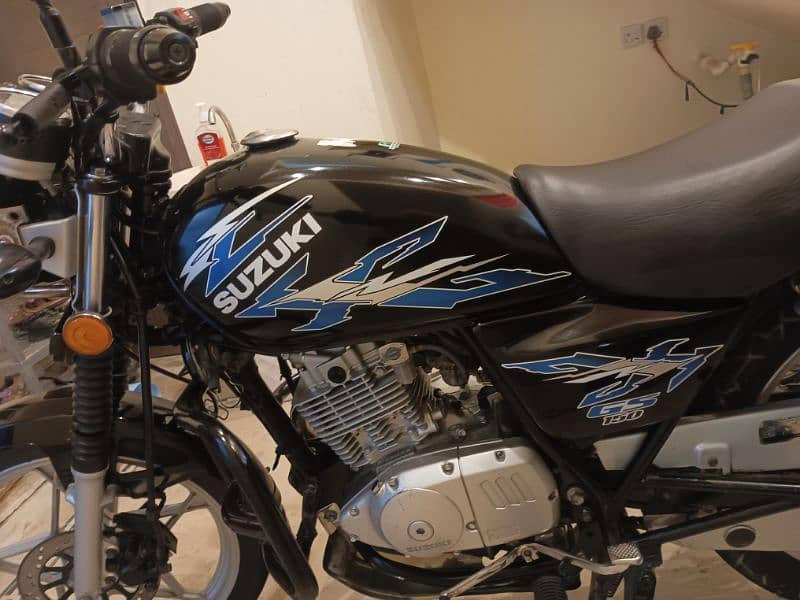 Suzuki 150 SE 1