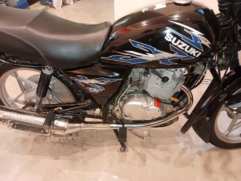 Suzuki 150 SE 8